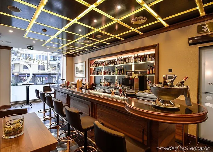 스테르넨 오리콘 3*